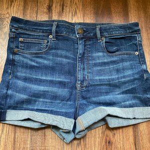 AE Shorts Size 12